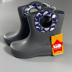 Okabashi Kids Kendall Shark Rain Boots Size 10 Gray Machine Washable Made in USA